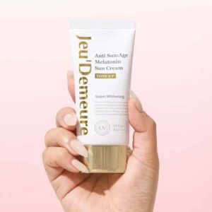 Kem chống nắng Melatonin Jeu’Demeure – Chống lão hoá, nâng tone da (tuýp 50ml) - Ảnh 2